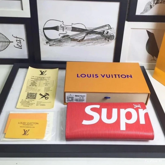 Firstbag ru Vuitton Supreme Louis wallet 0821